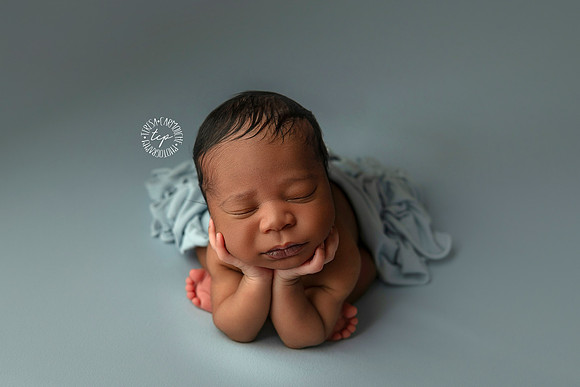 2-baton-rouge-newborn-photographer-baton-rouge-maternity-photographer-baton-rouge-baby-photographer-covington- louisiana -newborn- photographer-hammond- louisiana- newborn -photographer-hammond- baby-