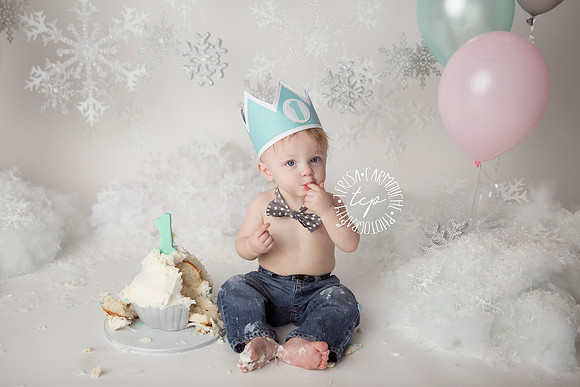 11-30-174671,teresa carmouche photography, cake smash, twin cake smash, cake, one year photoshoot, baton rouge baby photographer, neworleans baby photographer, adorable babies, one year old