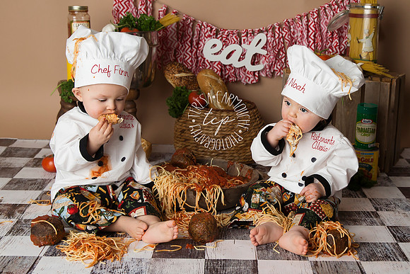 12-15-17_47A1446,teresa carmouche photography, spaghetti smash, twins, photoshoot, one year photoshoot, baton rouge baby photographer, neworleans baby photographer, adorable babies, one year old