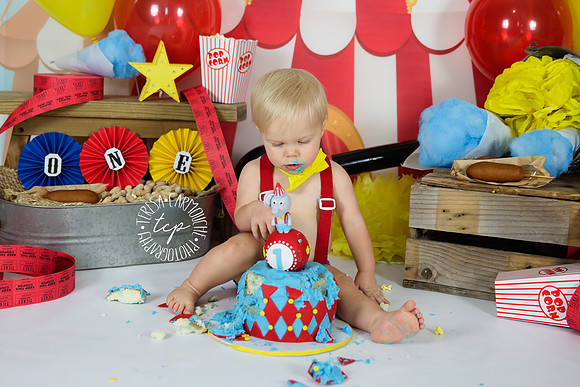 A47A9577, Baton Rouge Baby Photographer_ cake smash,teresa carmouche photography,cake smash, photoshoot, one year photoshoot, baton rouge baby photographer, new orleans baby photographer, adorable bab