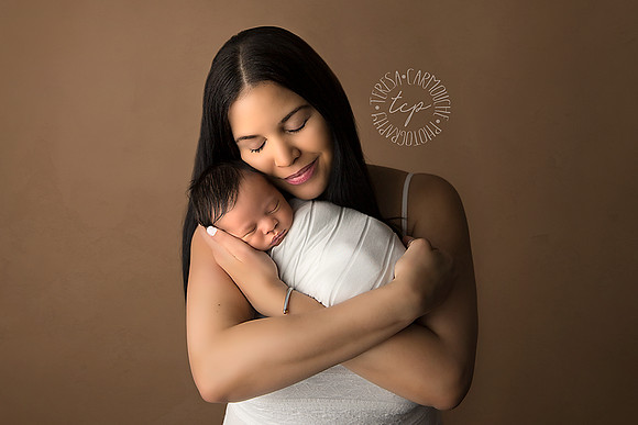 20180416_0085 teresa carmouche photogrpahy,newborn photography, swaddled newborn, parent poses,baton rouge newborn photographer