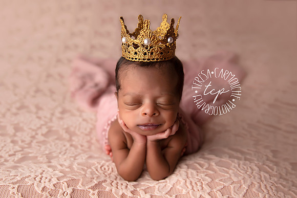 _47A0855 teresa carmouche photogrpahy,newborn photography, froggy pose,newborn safety, newborn smiles,composite,baton rouge newborn photographer