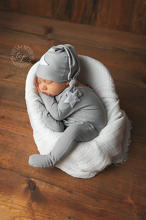 20190205_1625, best newborn photographer, BAton rouge newborn photographer, newborn, new orleans area newborn photographer, newborn safety, newborn posing,Composite, Baton rouge
