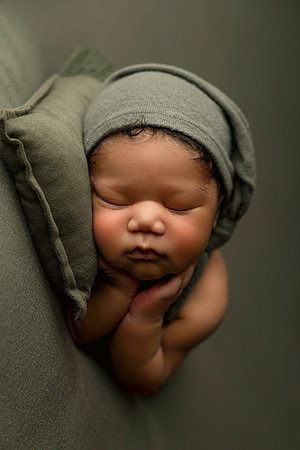 AH5A9481-baton-rouge-newborn-photographer-baton-rouge-maternity-photographer-baton-rouge-baby-photographer