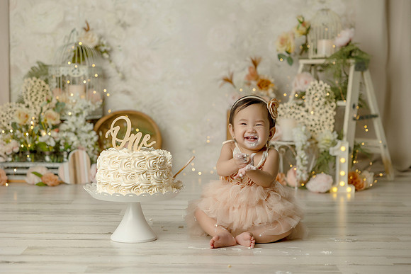 AH5A4460_cake-smash-photography-baton-rouge-baby-photographer-baton-rouge-newborn-photographer-new orleans-baby-photographer-cake-baby-new orleans-baton-rouge-one-year-old-first-birthday-photos