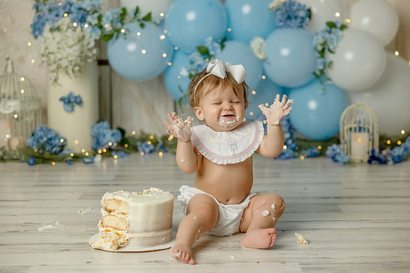 AH5A5151_cake-smash-photography-baton-rouge-baby-photographer-baton-rouge-newborn-photographer-new orleans-baby-photographer-cake-baby-new orleans-baton-rouge-one-year-old-first-birthday-photos