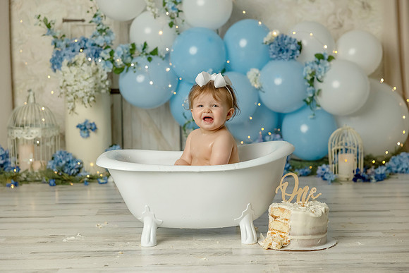 AH5A5230_cake-smash-photography-baton-rouge-baby-photographer-baton-rouge-newborn-photographer-new orleans-baby-photographer-cake-baby-new orleans-baton-rouge-one-year-old-first-birthday-photos
