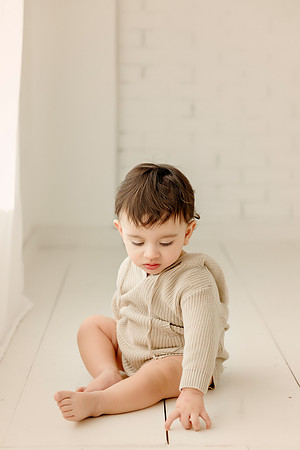 AH5A5976_cake-smash-photography-baton-rouge-baby-photographer-baton-rouge-newborn-photographer-new orleans-baby-photographer-cake-baby-new orleans-baton-rouge-one-year-old-first-birthday-photos