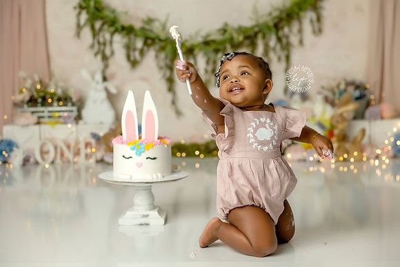 AH5A5188_cake-smash-photography-baton-rouge-baby-photographer-baton-rouge-newborn-photographer-new orleans-baby-photographer-cake-baby-new orleans-baton-rouge-one-year-old-first-birthday-photos (8) (1